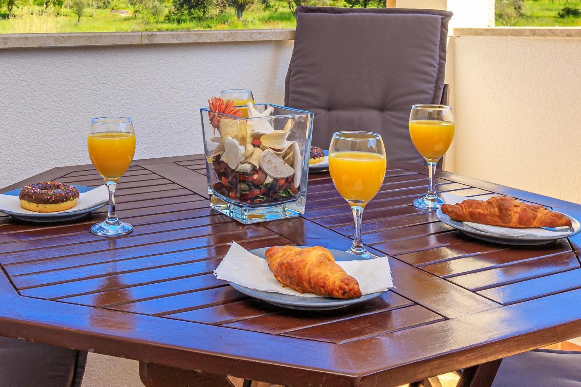 Cuvi Beach Apartments Rovinj Quarto foto